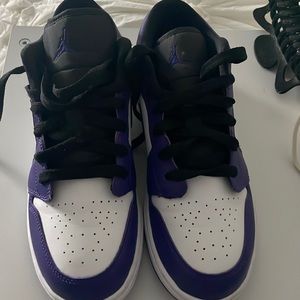 Jordan 1 Court Purple lows